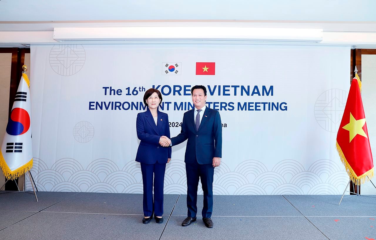 Opening of the 16th Viet Nam - Korea Environment Ministers' Meeting